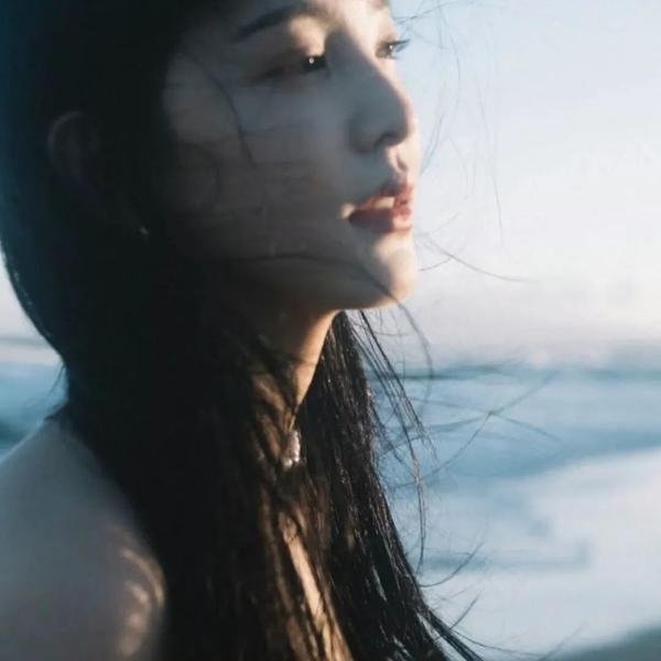 二楼传来的歌声